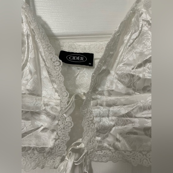 Cider Rose Satin Top - Picture 2 of 3